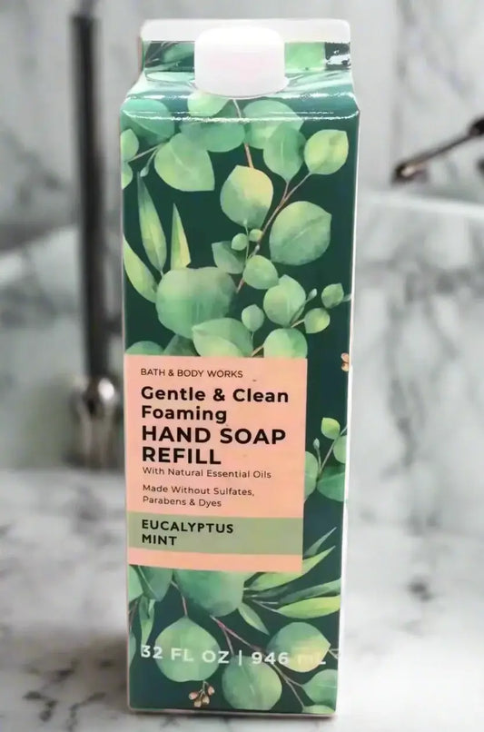Eucalyptus Mint Luxe Foam Hand Soap 32oz TrueForm Goods