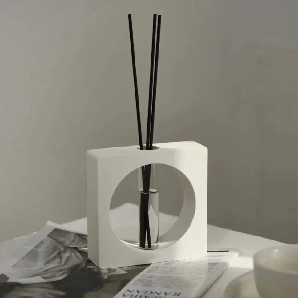 Geometric Aromatherapy Diffuser - TrueForm Goods 