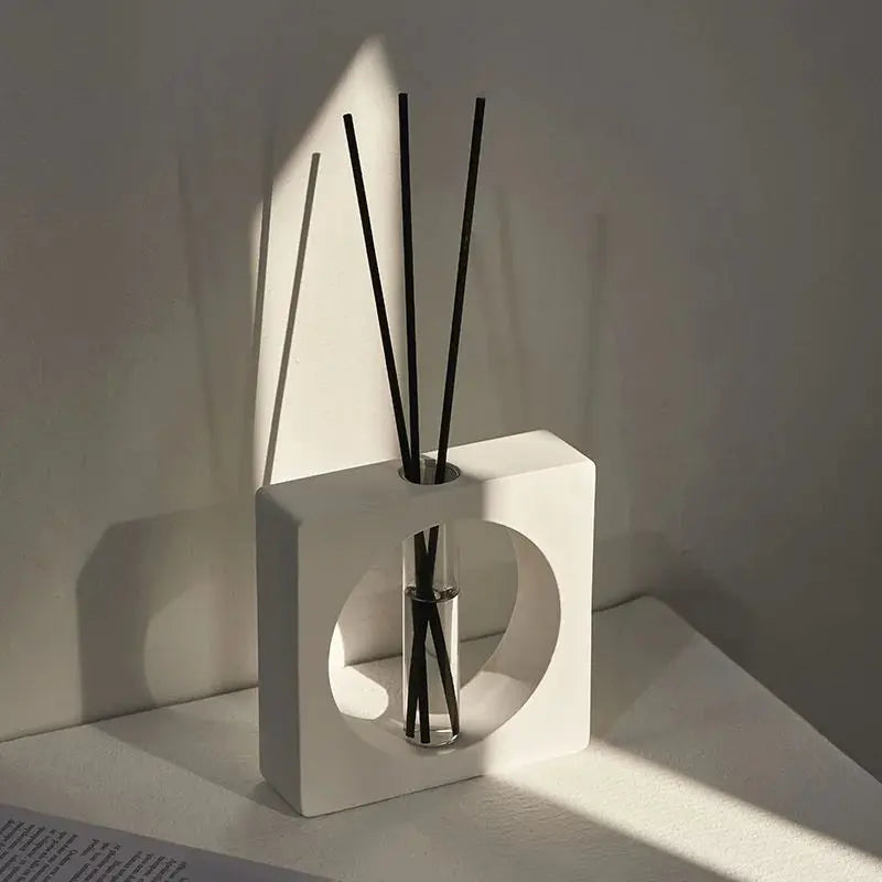 Geometric Aromatherapy Diffuser - TrueForm Goods 